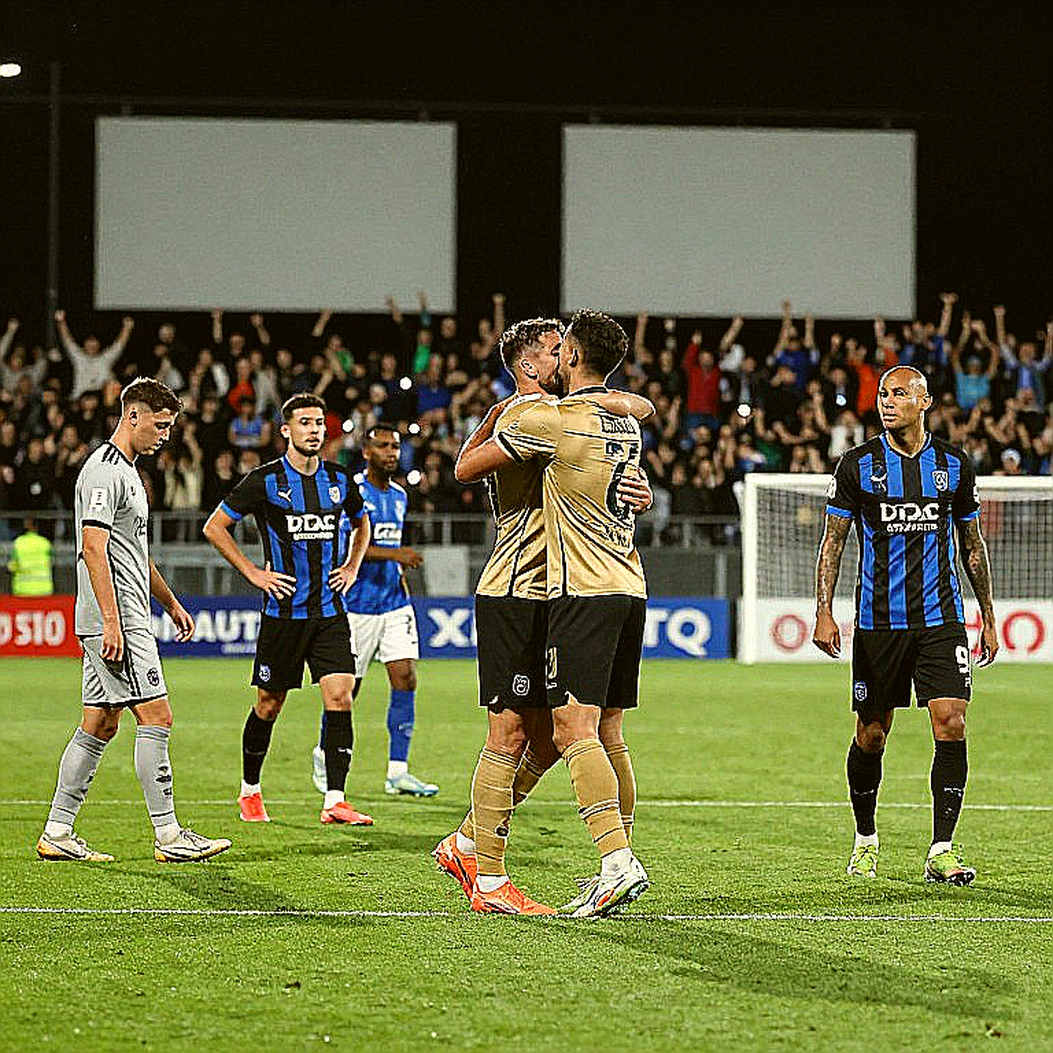Bản hợp đồng tự do và cái bẫy im lặng của kỳ chuyển nhượng V-League