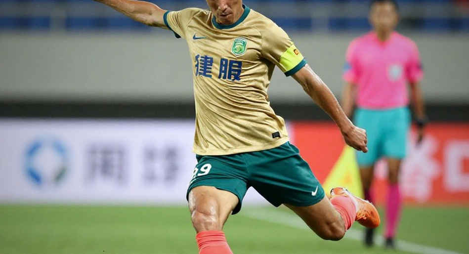 V.League 1 và bài toán pressing: Khi khoảng trống viết nên trận đấu