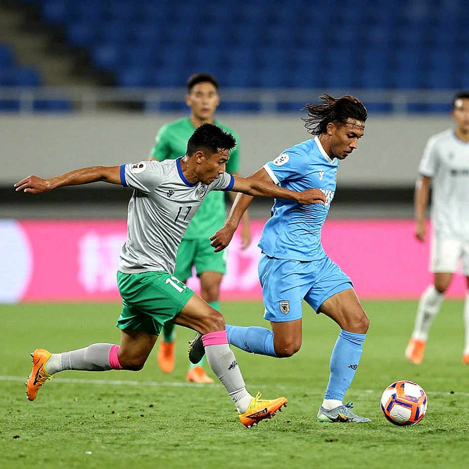 Khoảng trống sau chiếc cúp: Vì sao V.League vẫn chưa nuôi nổi một hệ thống Khoảng trống sau chiếc cúp: Vì sao V.League vẫn chưa nuôi nổi một hệ thống
