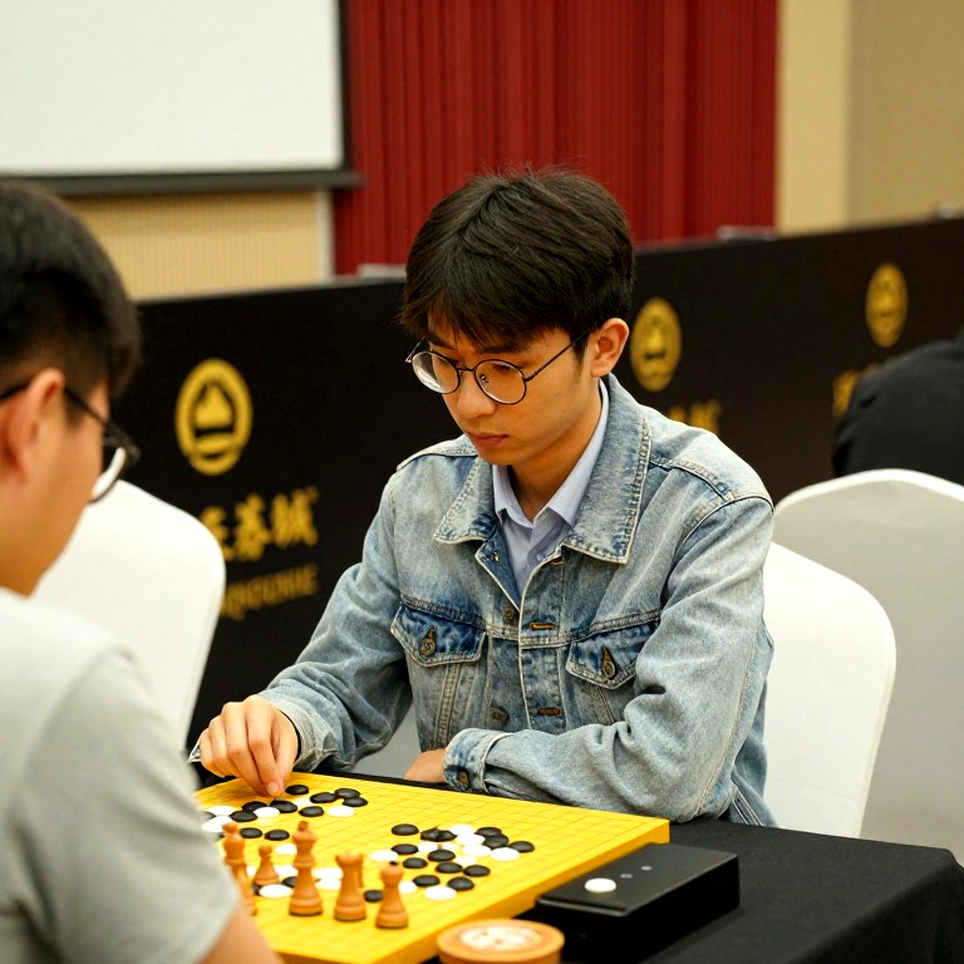 Giải Cờ Vua Toàn Cầu 2026: Carlsen Trở Lại, Ấn Độ Tỏa Sáng Giữa Lịch Thi Đấu Dày Đặc