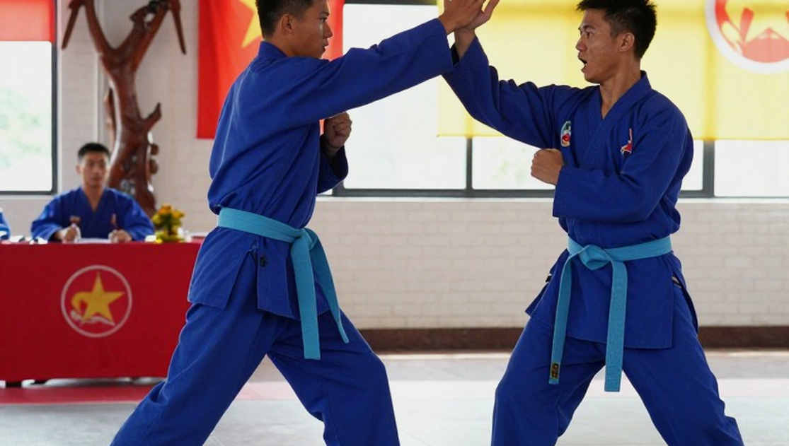 Mùa chuyển nhượng LCK: Khi một bản hợp đồng không còn được đo bằng tiền