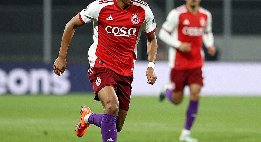 Vòng 4 Serie A: Những 'Vị Vua Áo Đen' Và Bức Tranh Toàn Cảnh Bóng Đá Ý