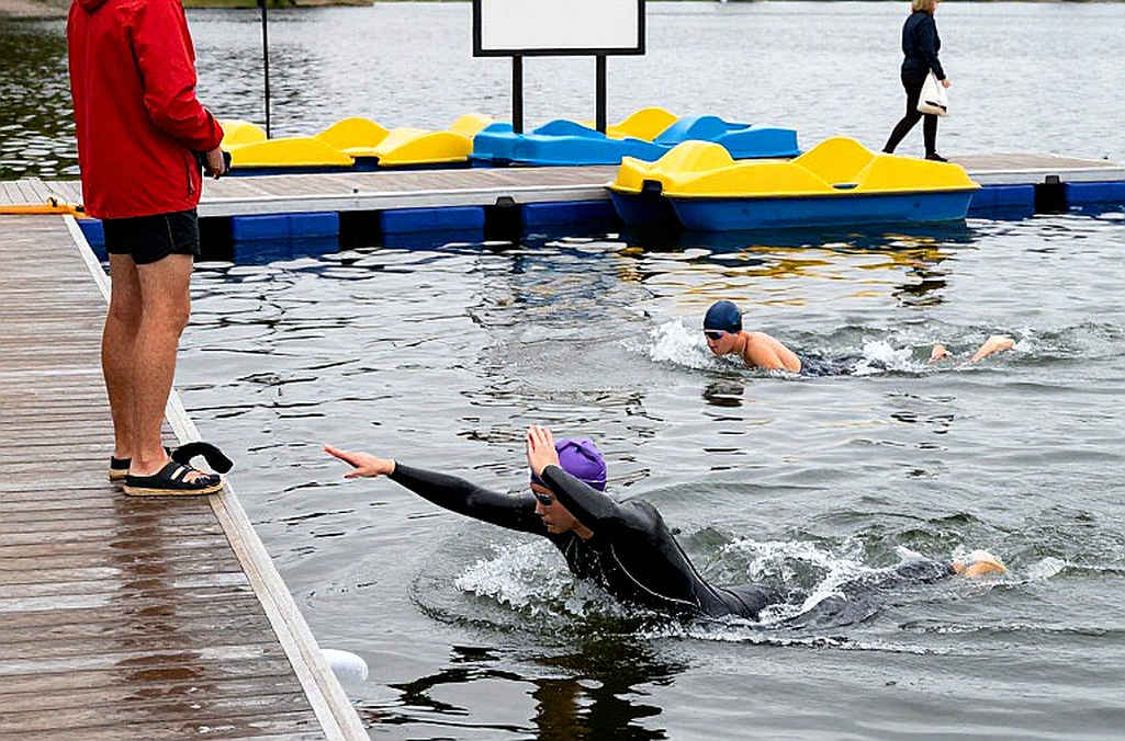 Gretchen Walsh bơi 53.04 giây ở 100m bướm bể ngắn: Kỷ lục U.S. Open và cú chạm nhanh thứ ba lịch sử