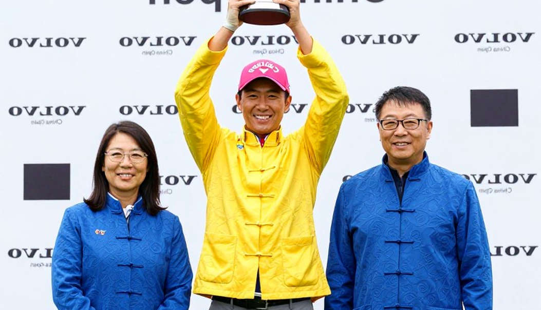 Scheffler nhường gậy par 32 foot cho Echavarria: luật golf không cứu ai khỏi một tiếng hét