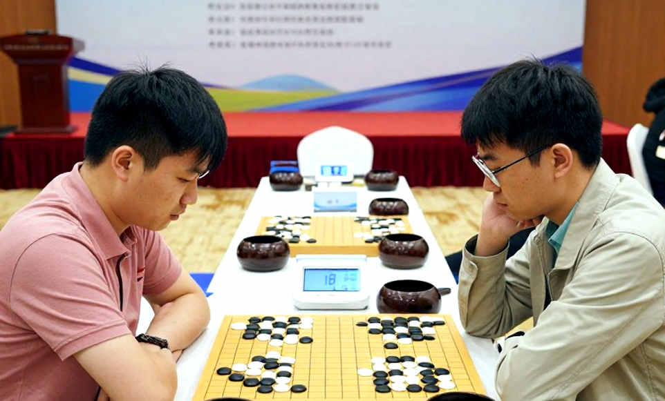 Firouzja hạ Carlsen sau 49 nước — và những bàn đấu nữ đã quyết định game point ở GCL 2026 Firouzja hạ Carlsen sau 49 nước — và những bàn đấu nữ đã quyết định game point ở GCL 2026