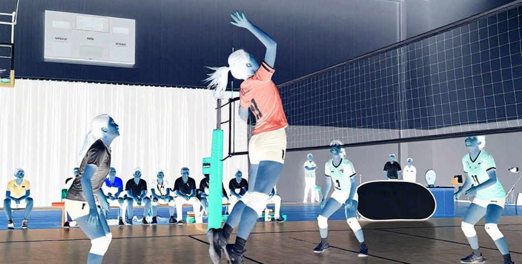 Khi Dữ Liệu Bóng Chuyền Không Chỉ Là Những Con Số: Bài Học Từ Sân Đấu Và Sai Số Của Hệ Thống Phân Tích